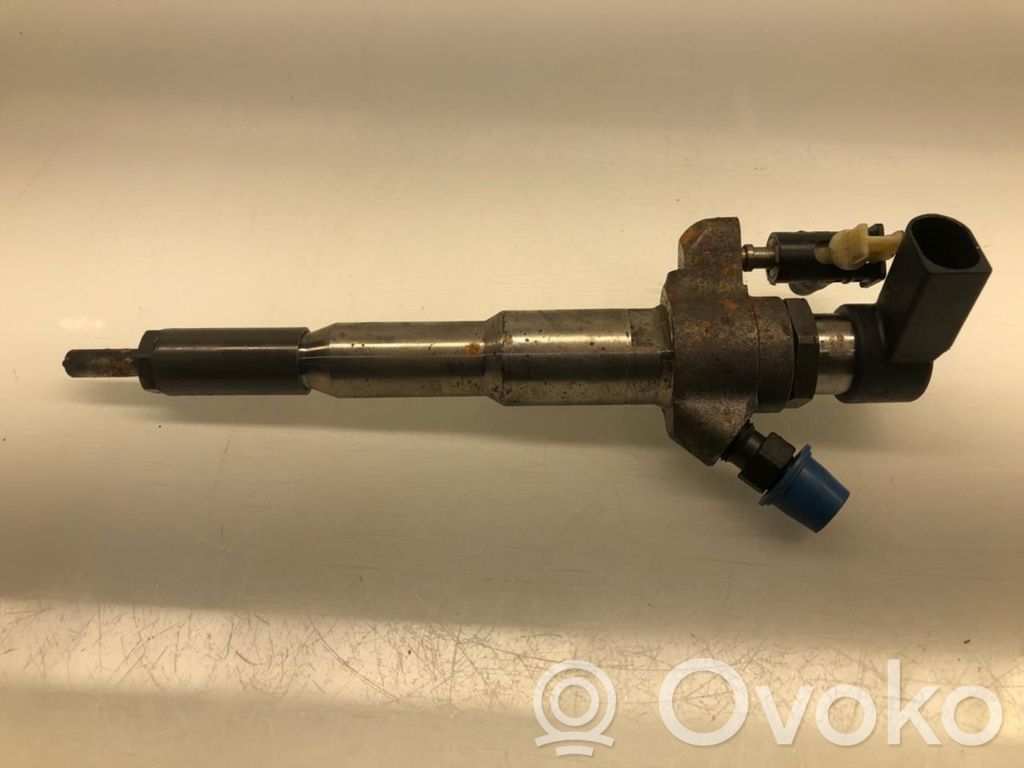 Inyector de combustible   166093282R,166000372R,166000372R,166093282R