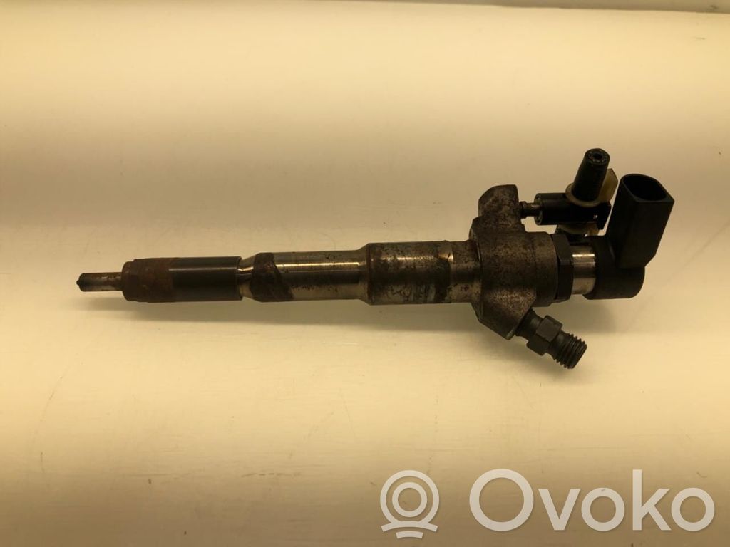 Injector combustibil   166093282R,166000372R,166000372R,166093282R