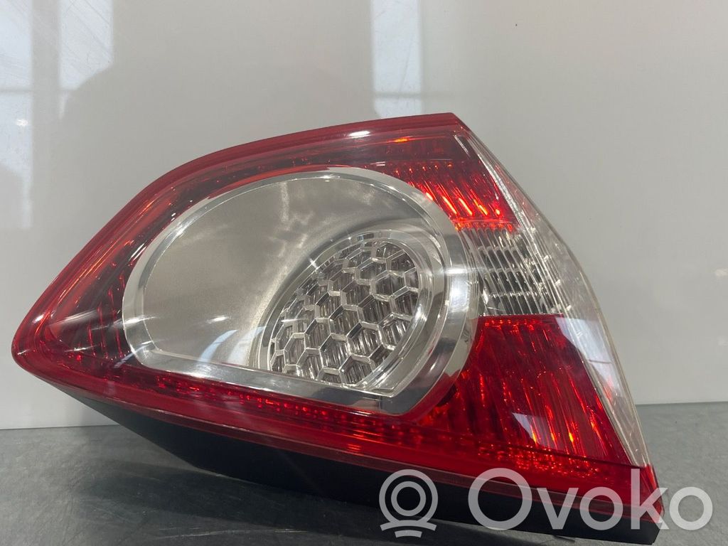 Ford Kuga I Takavalot 