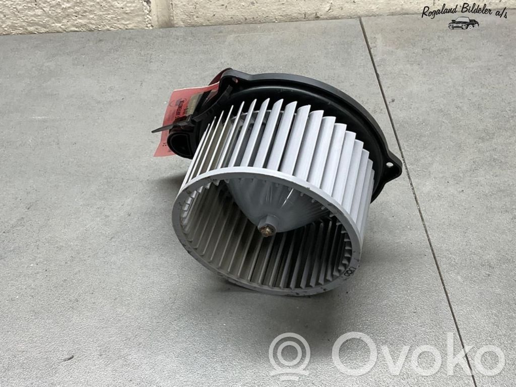 Tesla Model X Mazā radiatora ventilators 