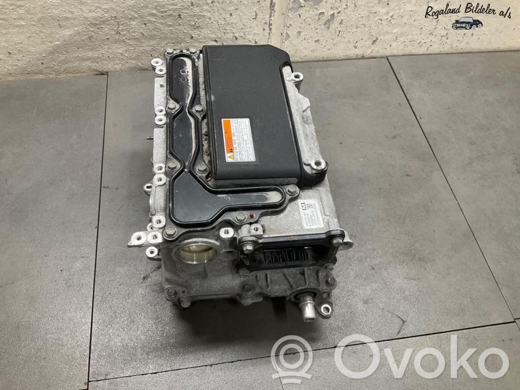 Toyota Prius+ (ZVW40) Convertor-inversor tensiune
