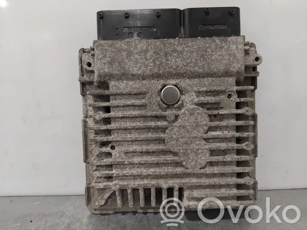 Volkswagen Golf VI Engine control unit/module ECU 