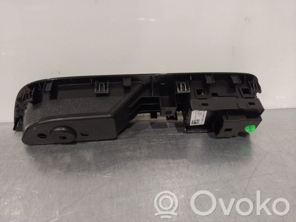 MG MG4 ev Electric window control switch 