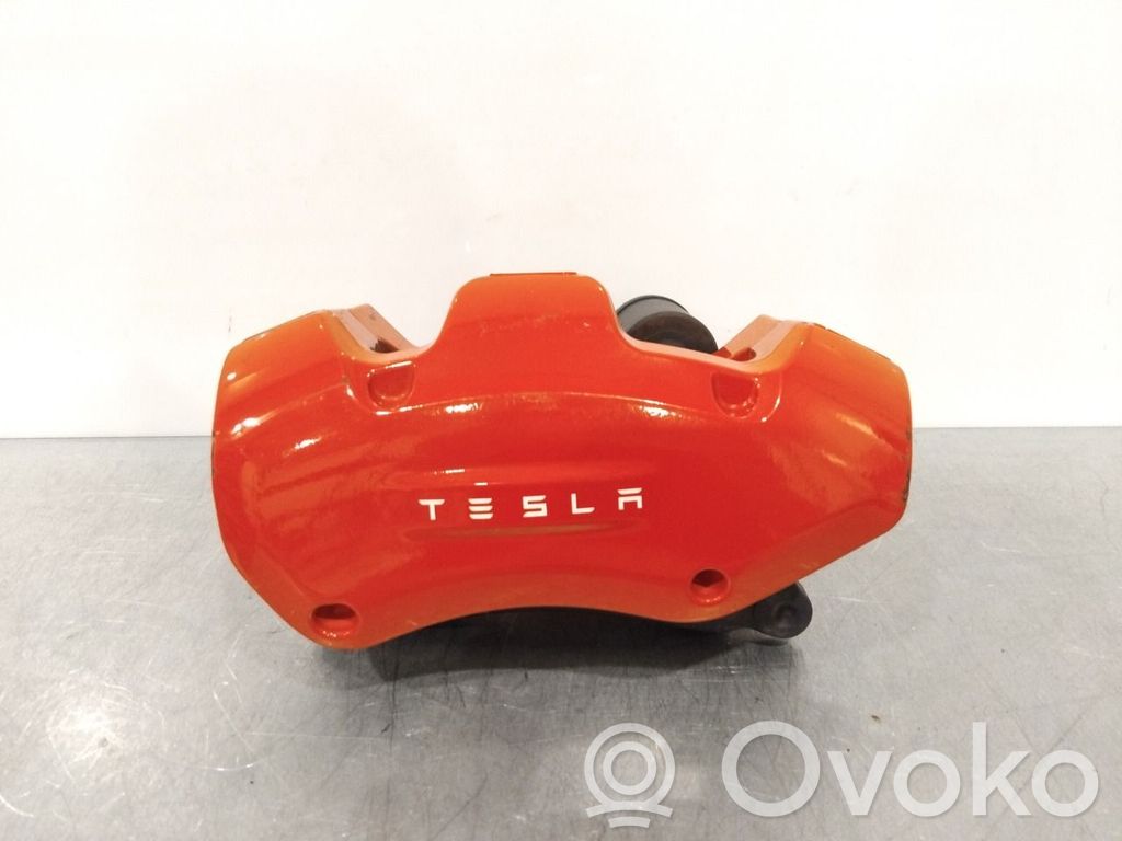 Tesla Model 3 Takajarrusatula 