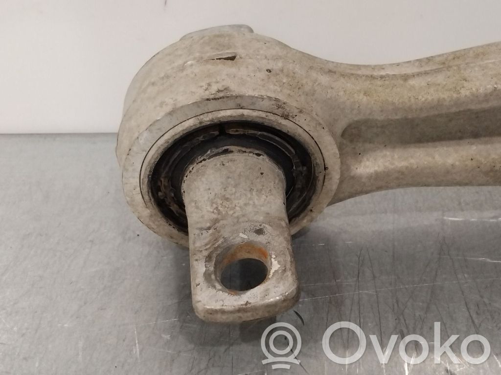 Tesla Model 3 Priekinė svirtis 