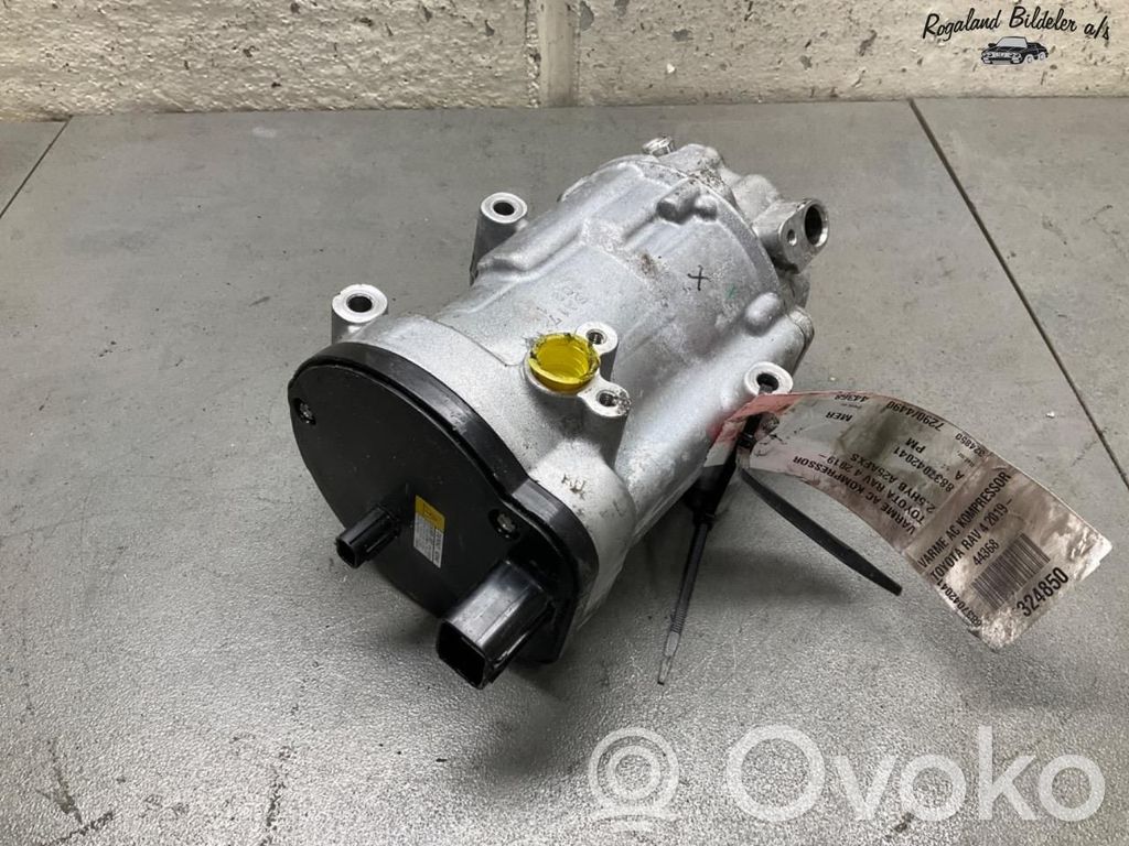 Toyota RAV 4 (XA50) Compresseur de climatisation