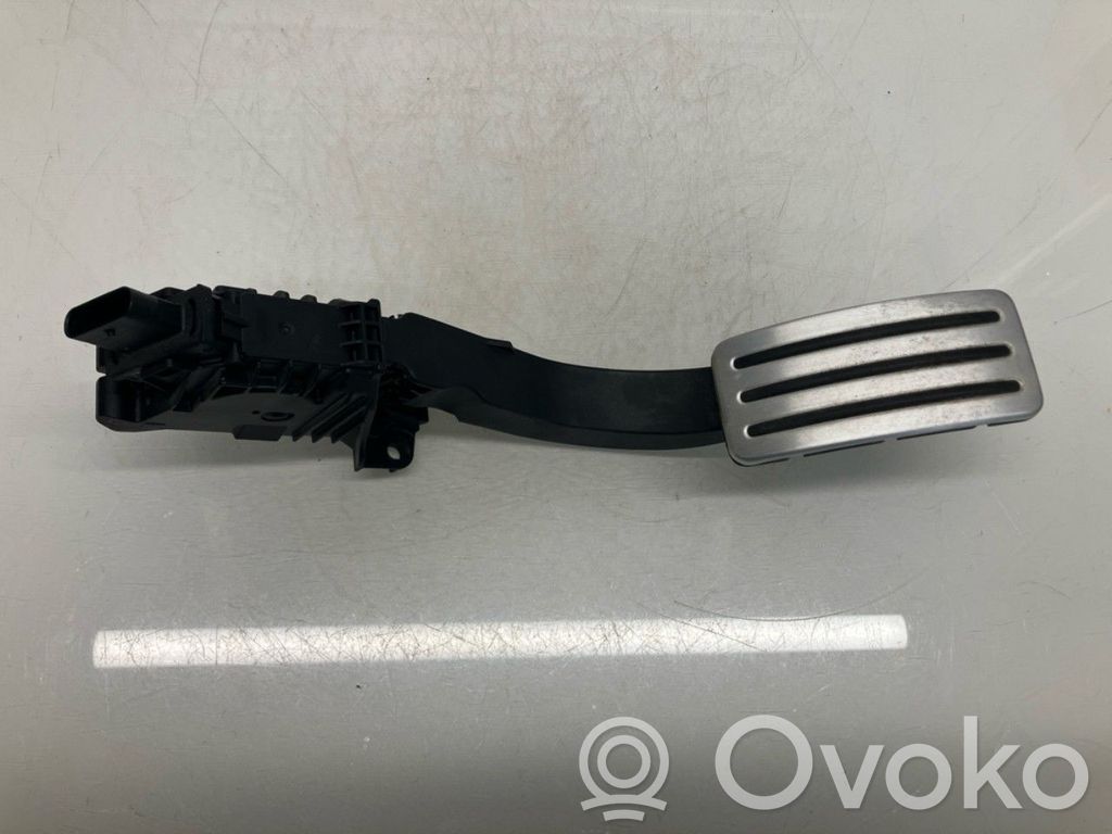 Tesla Model Y Kaasupoljin 