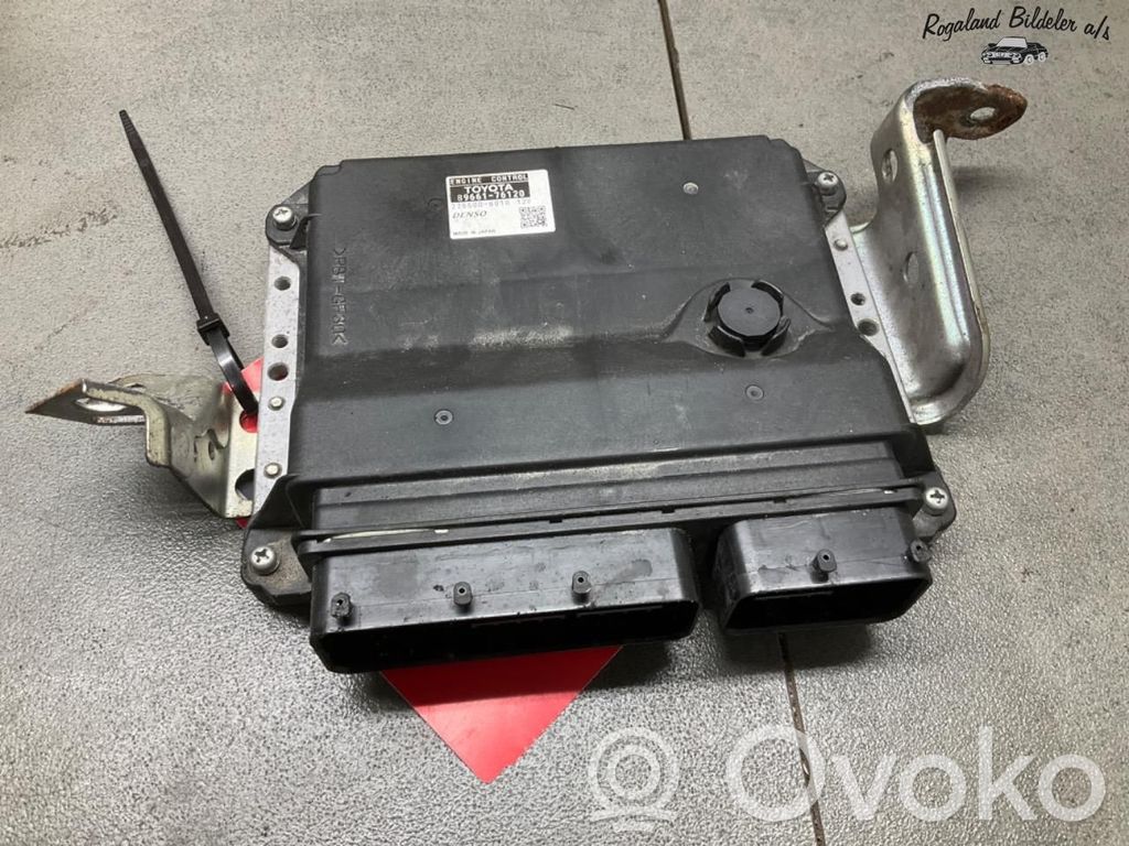 Lexus CT 200H Engine control unit/module ECU 