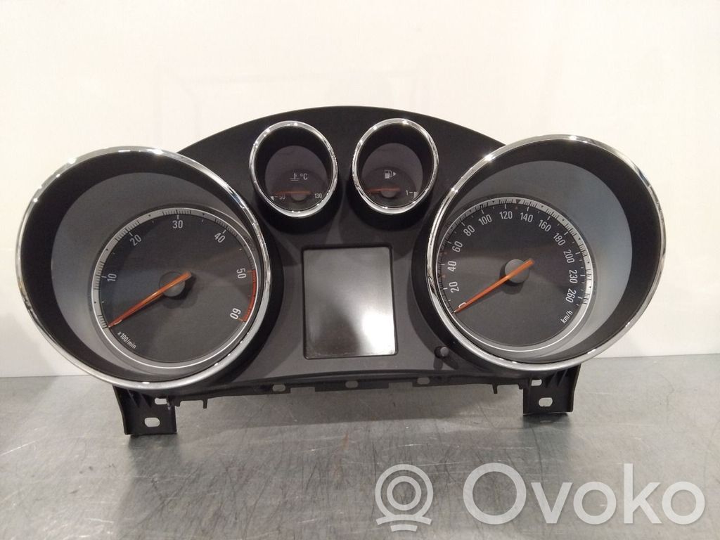 Opel Insignia A Spidometrs (instrumentu panelī)
