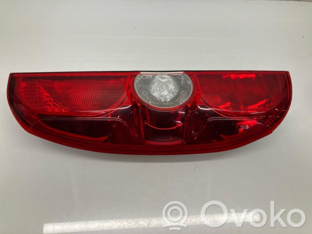 Fiat Doblo Luci posteriori 