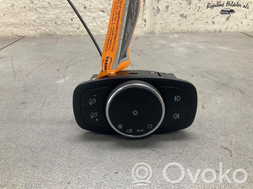 Light switch   2430619,2430619,2430619