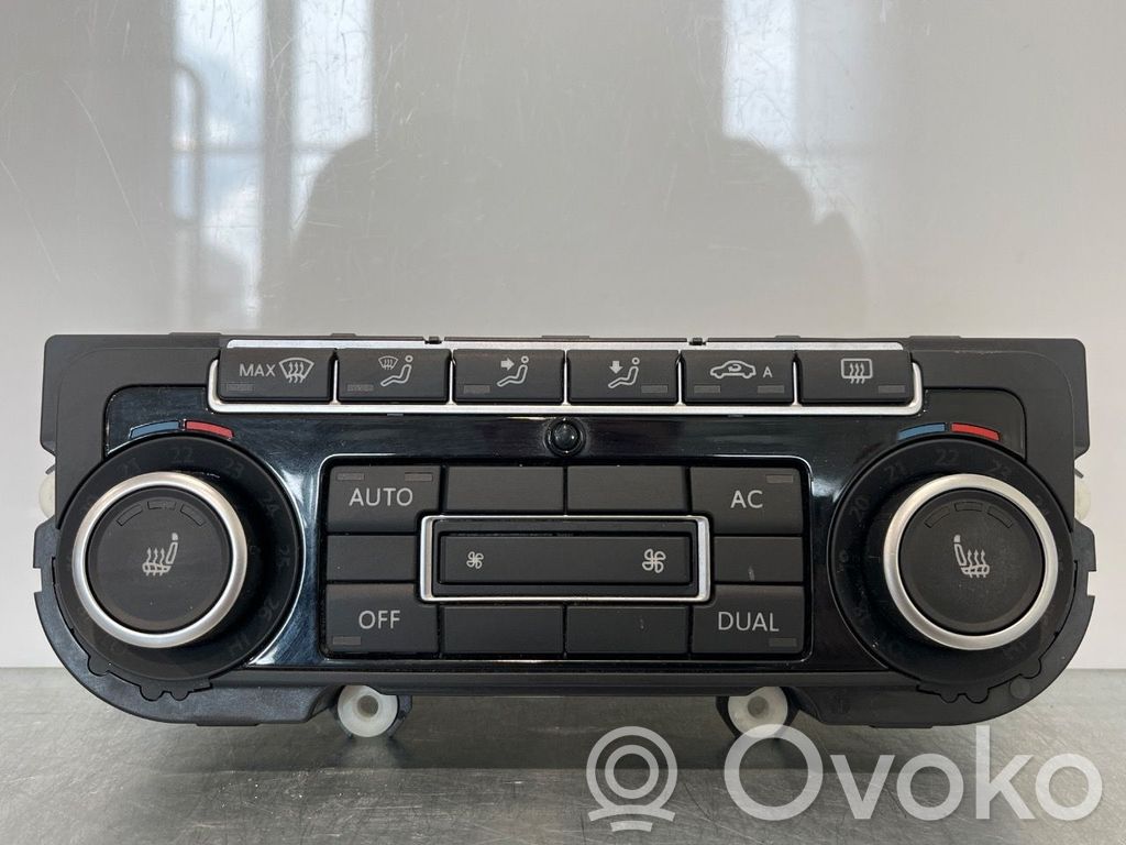 Volkswagen Touran II Console centrale, commande chauffage/clim