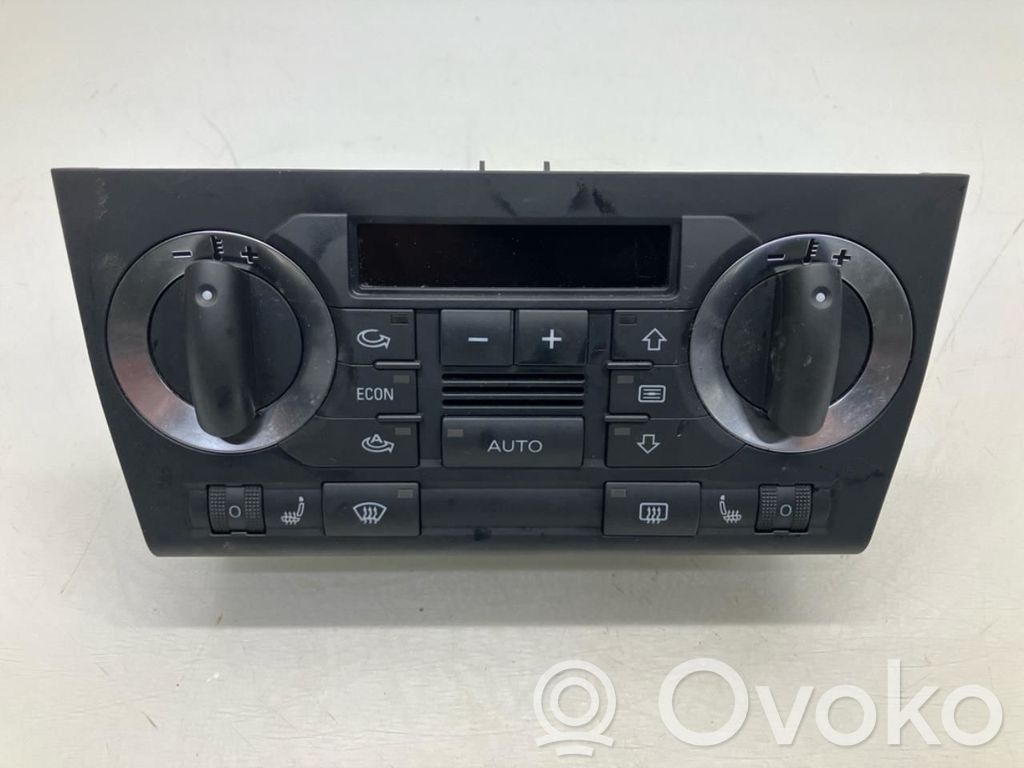 Audi A3 S3 8P Climate control/heater control trim 