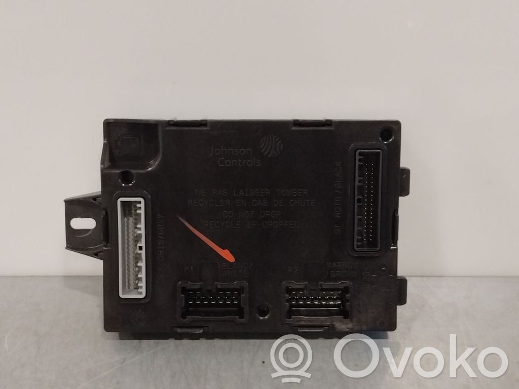 Sterownik / Moduł komfortu   284B100Q1K,284B100Q1D,284B12109R,284B100Q1D,284B100Q1K,284B12109R