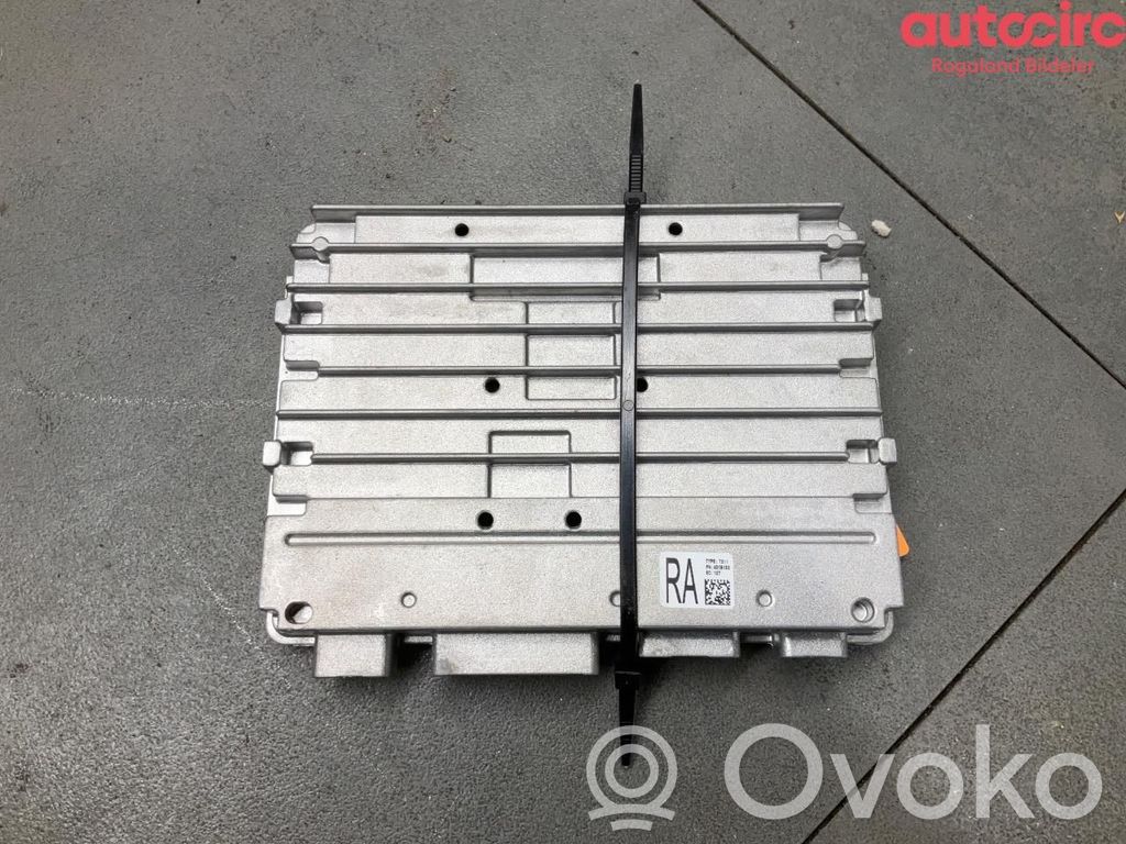 Toyota RAV 4 (XA50) Radio / CD-Player / DVD-Player / Navigation 