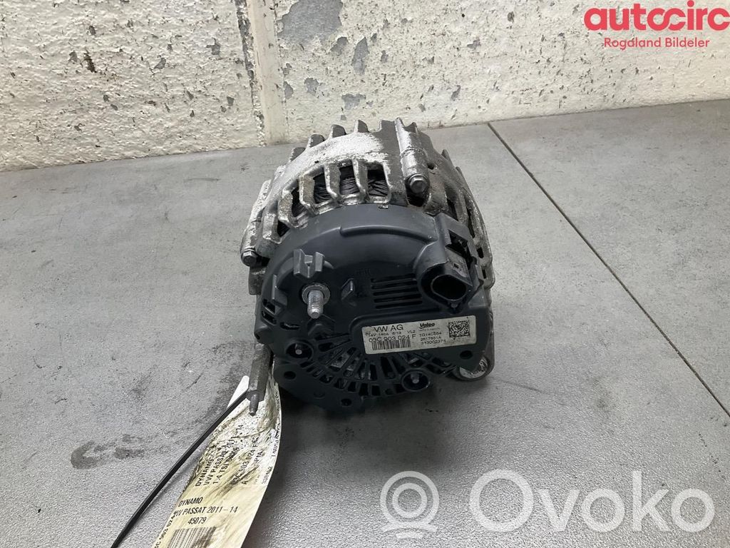 Volkswagen PASSAT B7 Alternator 