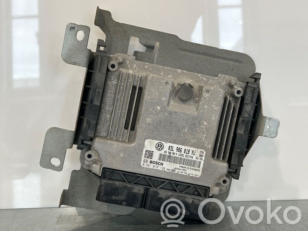 Volkswagen Caddy Engine control unit/module ECU 