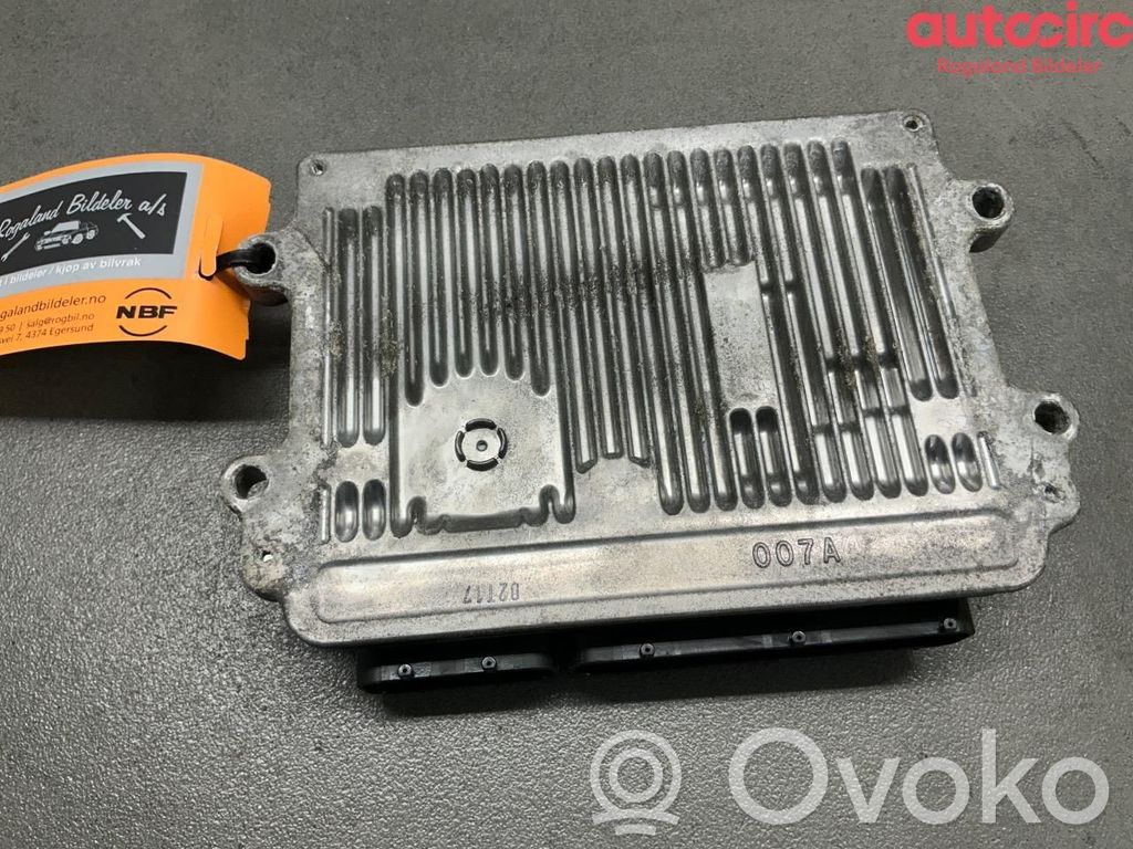 Mazda 3 III Komputer / Sterownik ECU silnika 