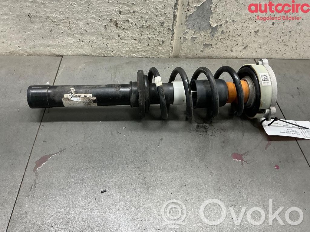 Audi A4 S4 B9 8W Ammortizzatore anteriore con molla elicoidale