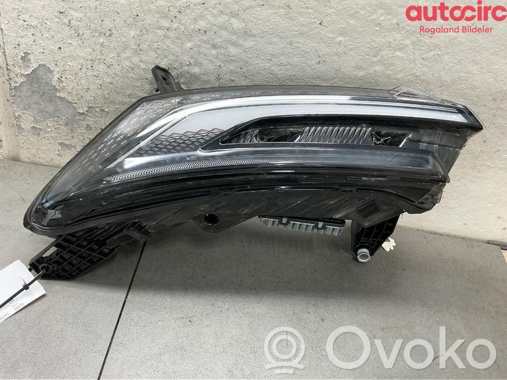 Headlight/headlamp