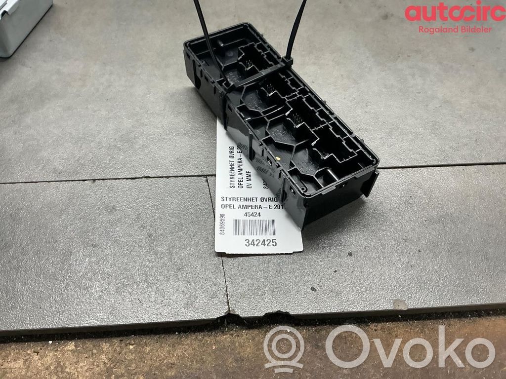 Other control units/modules   84069598,84069598,84069598,84069598