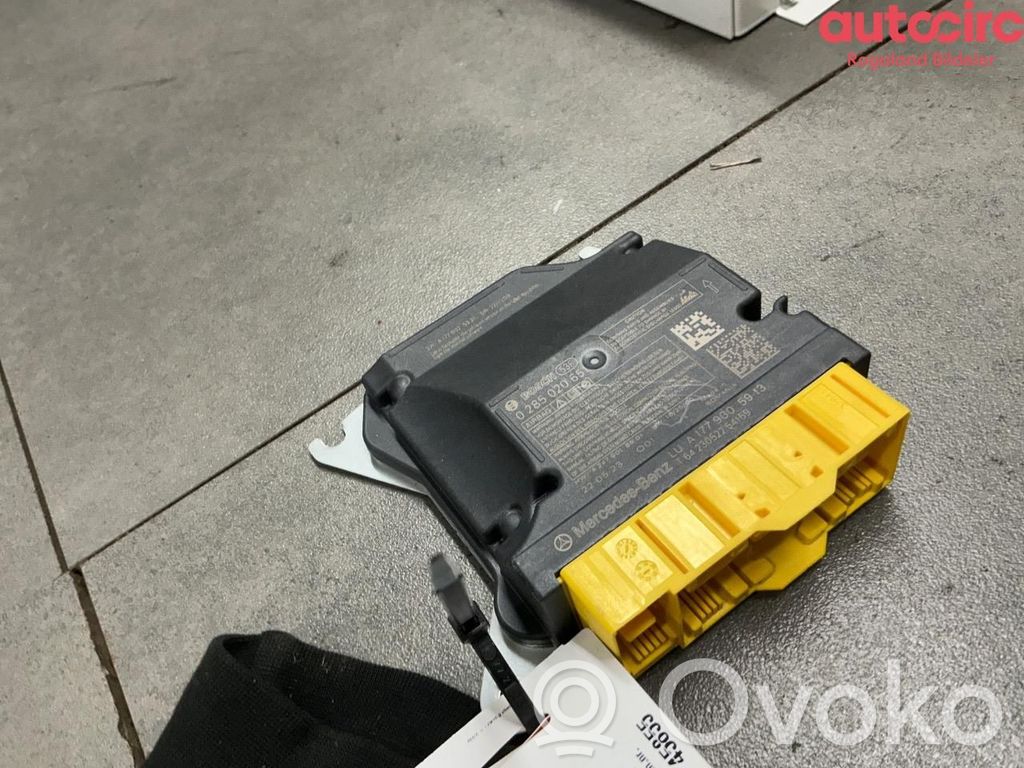 Mercedes-Benz EQB Airbag control unit/module 
