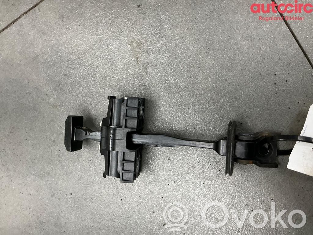 Volkswagen ID.3 Etuoven pidätin 