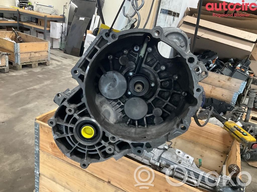 Volkswagen Caddy Scatola del cambio manuale a 6 velocità 