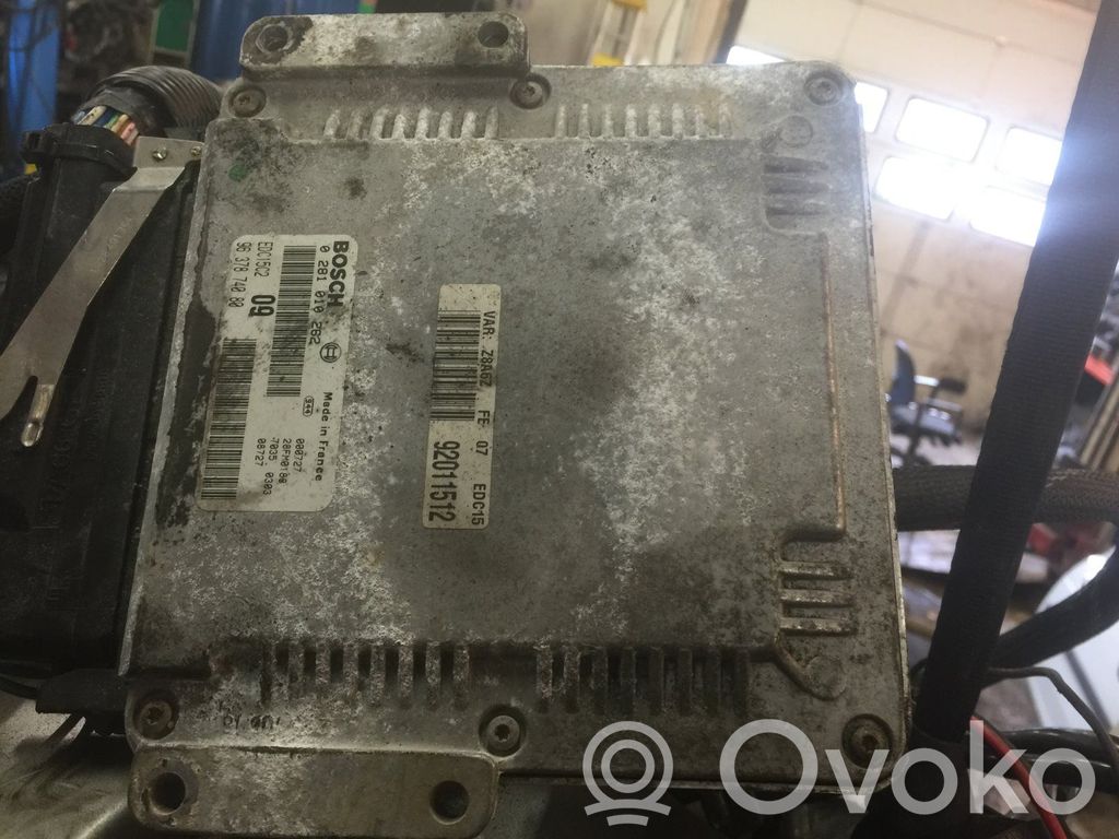 Peugeot 607 Engine control unit/module ECU 