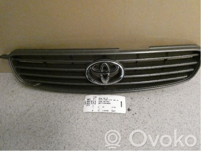 Toyota Corolla E110 Etusäleikkö 