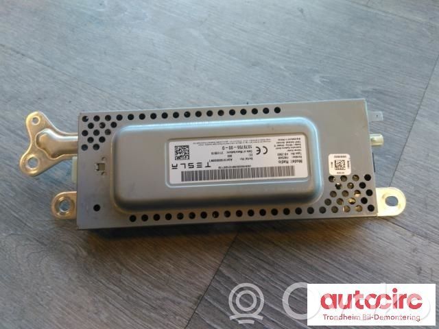 Antenos stiprintuvas   107975500D,HBZ503,107975500D,HBZ503