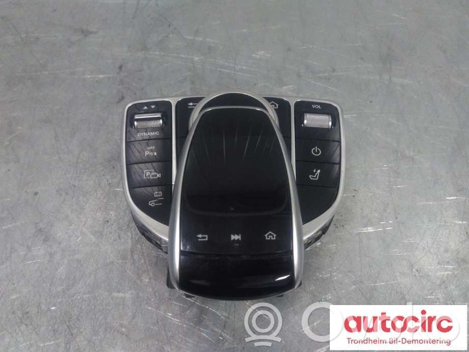 Mercedes-Benz E W213 Unidad delantera de radio/CD/DVD/GPS 