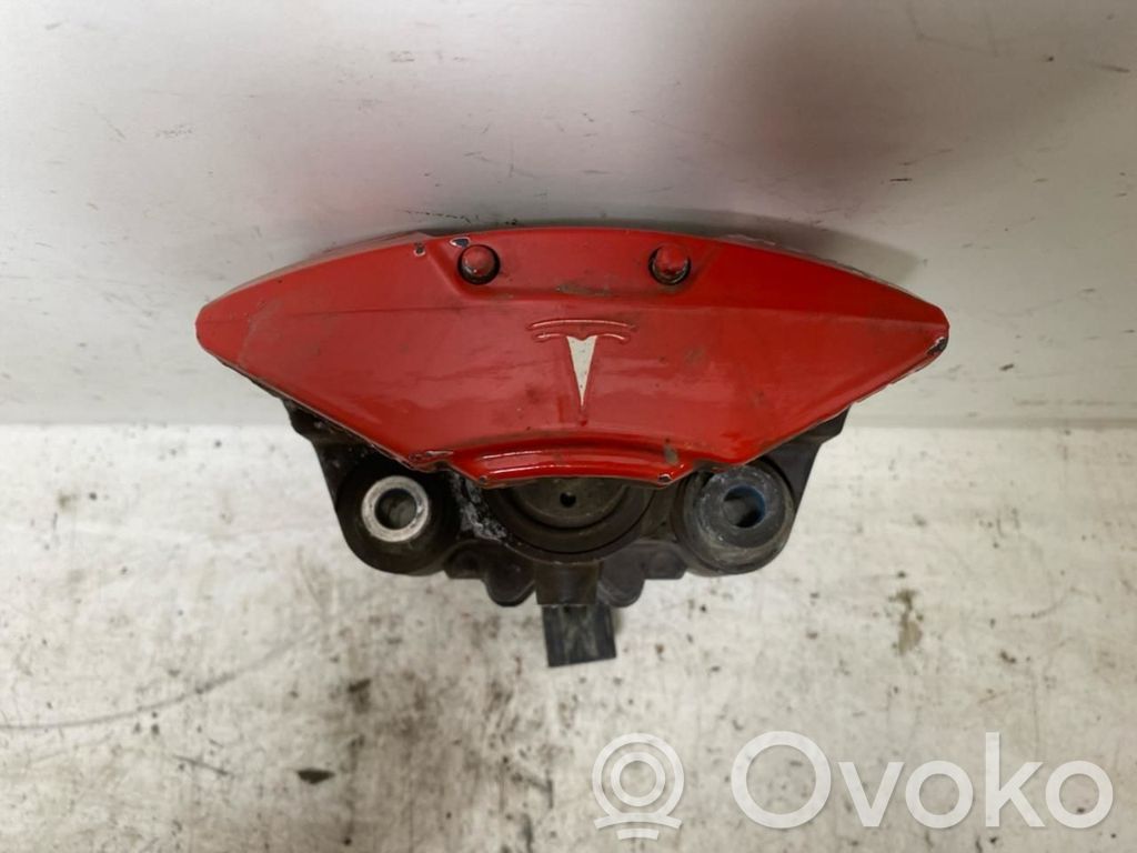 Tesla Model S Takajarrusatula 