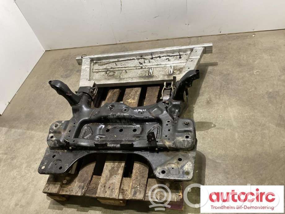 Front subframe   31681841,31681841