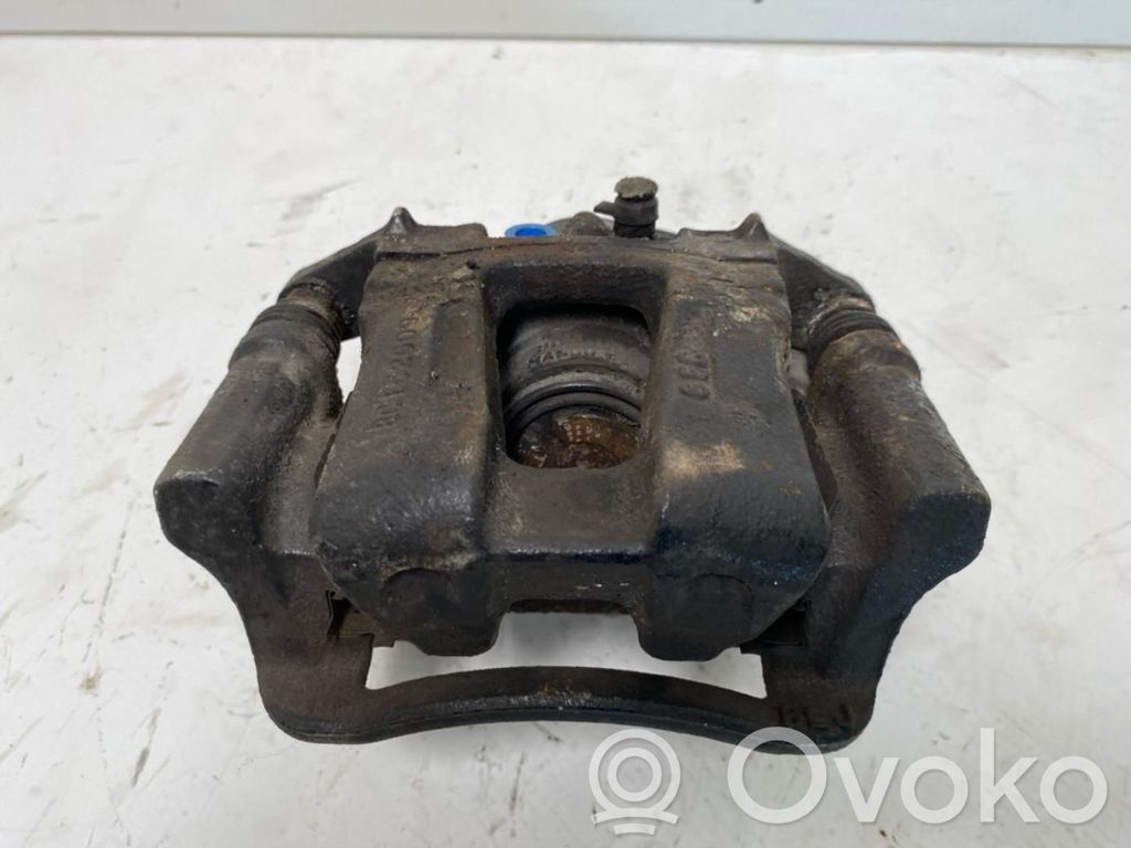 Hyundai i40 Tylny zacisk hamulcowy 