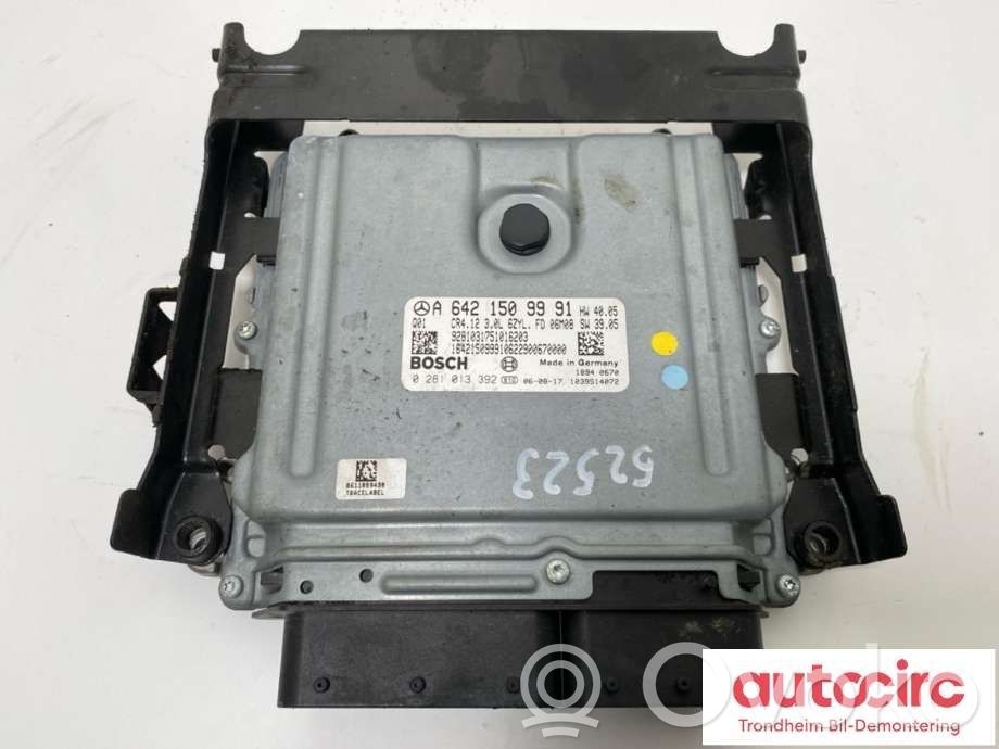 Mercedes-Benz E W211 Engine control unit/module ECU 