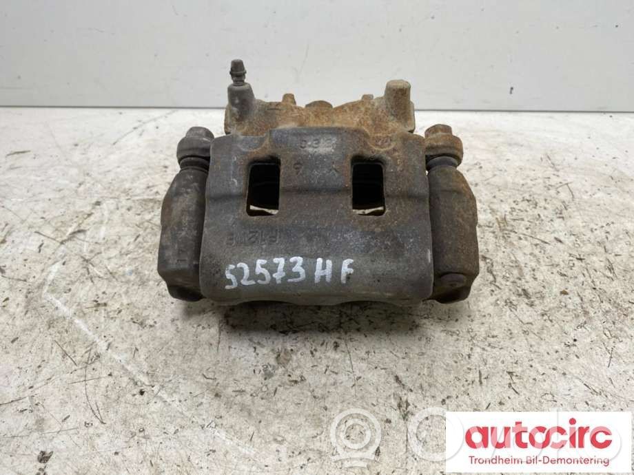 Mitsubishi Outlander Etujarrusatula 