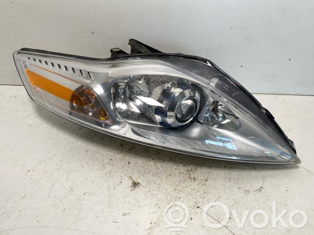 Lampa przednia   1811624,BS7113005AF,1811624,BS7113005AF