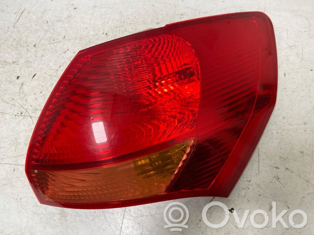 KIA Venga Luz trasera/de freno 