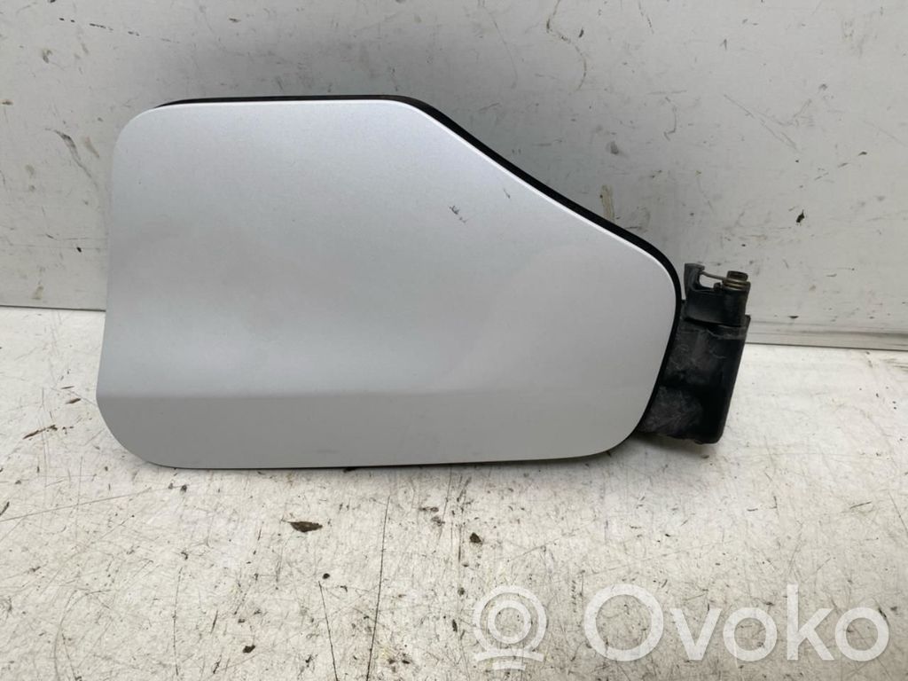 BMW 2 F45 Osłona gniazda ładowania samochodu elektrycznego 