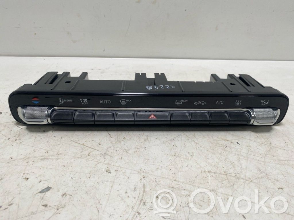 Mercedes-Benz EQB Console centrale, commande chauffage/clim 