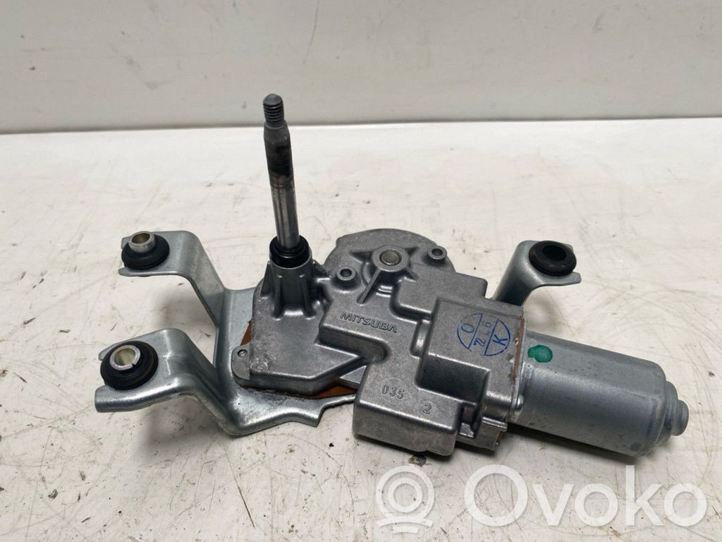 Mercedes-Benz EQB Moteur d'essuie-glace arrière