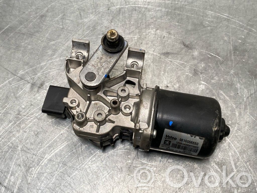 Opel Combo E Wiper motor 