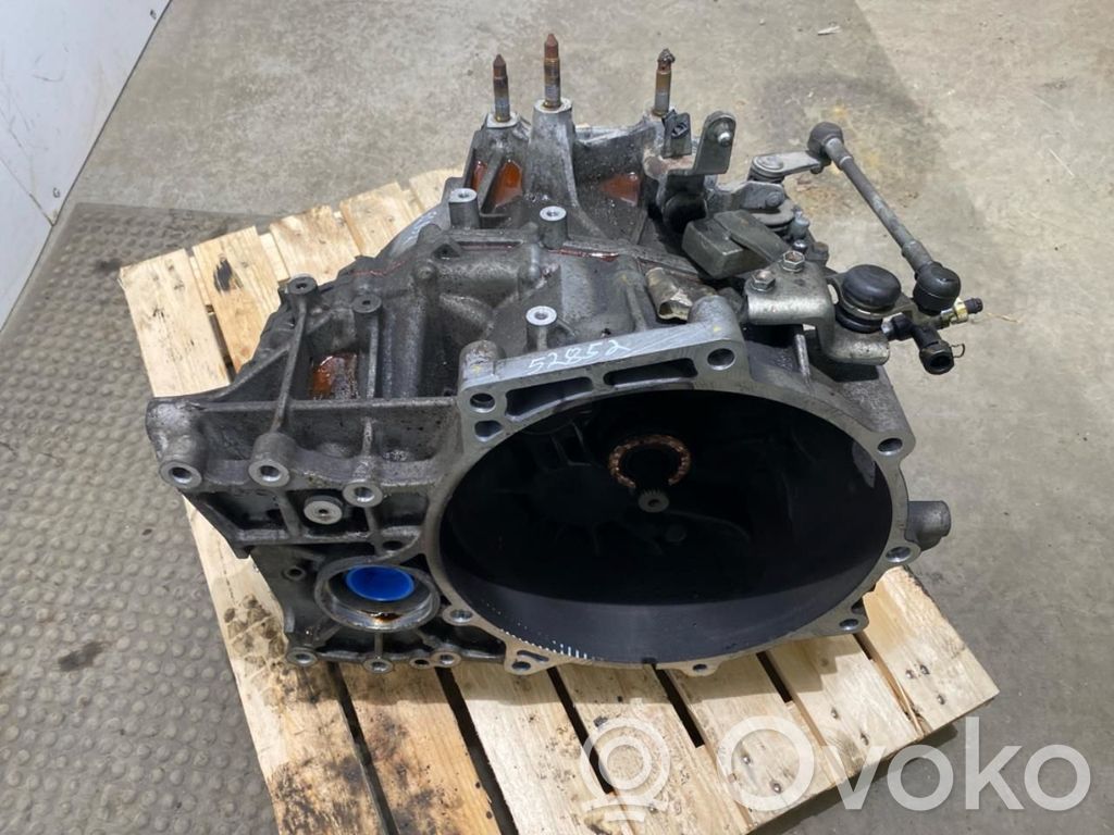Mitsubishi Outlander Boîte de vitesses manuelle à 5 vitesses