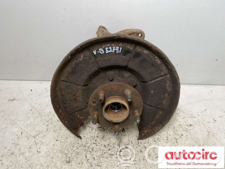 Ford Kuga I Fuso a snodo con mozzo ruota posteriore 