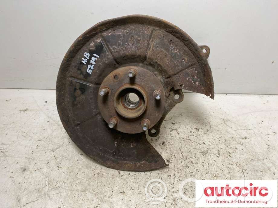 Ford Kuga I Aizmugurē riteņa rumbas vārpstas šarnīrs (stupica, capfa) 