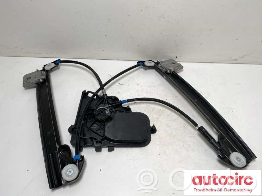 Tesla Model 3 Podnośnik szyby drzwi z silniczkiem 