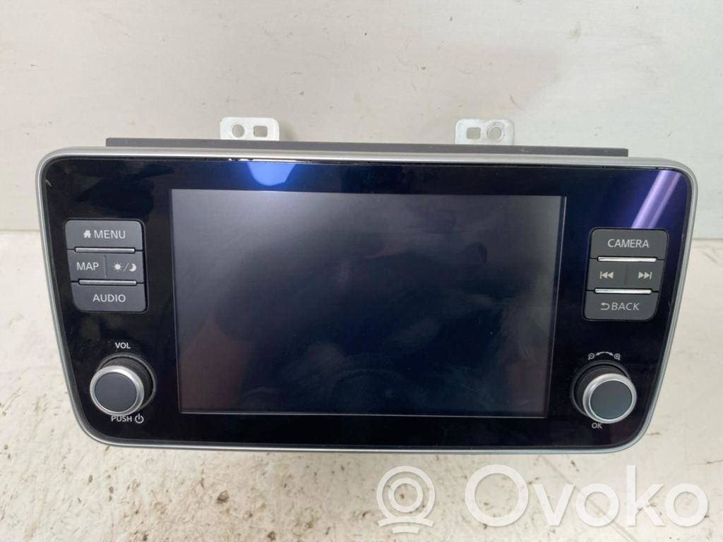Nissan Leaf II (ZE1) Panel / Radioodtwarzacz CD/DVD/GPS