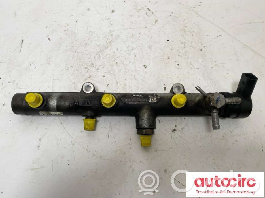 Fuel distributor   059130090,059130090K,059130090,059130090K