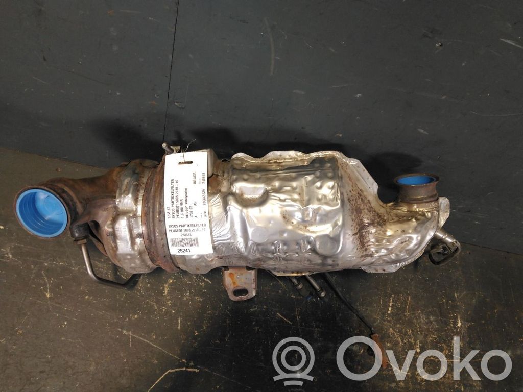 Peugeot 5008 Filtr cząstek stałych Katalizator / FAP / DPF 